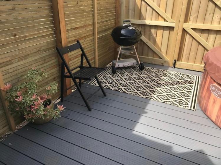 Elkstone Studio Private Hottub Pet Friendly Malvern ภายนอก รูปภาพ